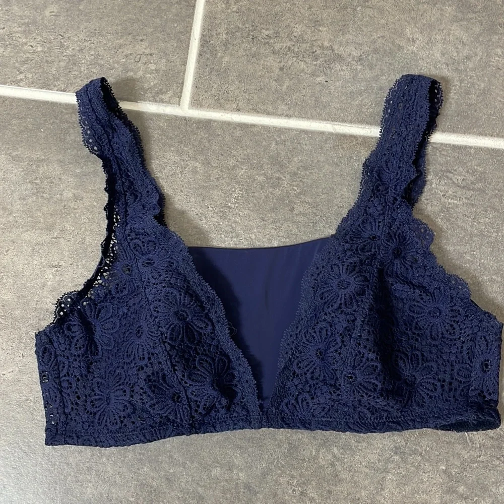 Aerie‎ navy Bralette size small
